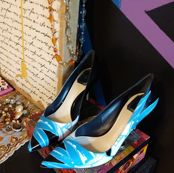 Christian Dior Like New color block heels / pumps blue and black leather - Picture 2 of 12